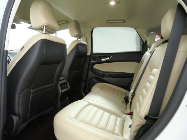 Certified 2024 Ford Edge SEL w/ Convenience Package AWD/4WD image 13
