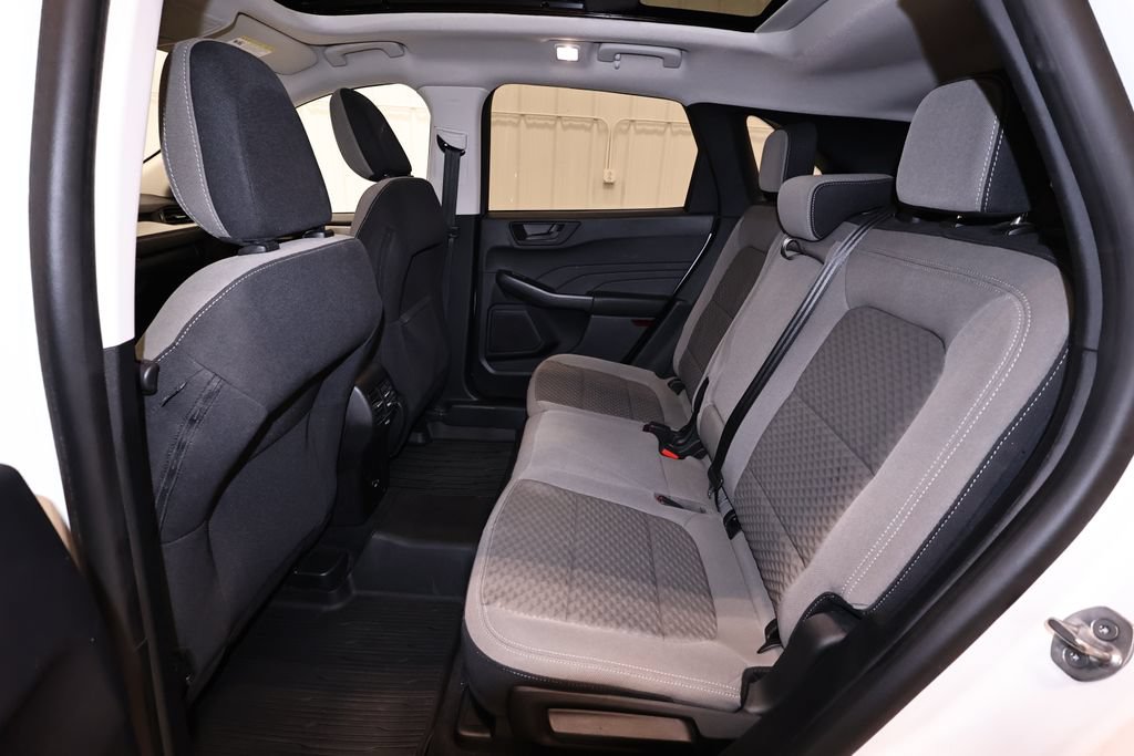 Certified 2022 Ford Escape SE w/ SE Sport Appearance Package AWD/4WD image 16