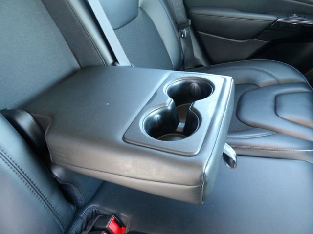 Used 2021 Jeep Cherokee Latitude Plus AWD/4WD image 10