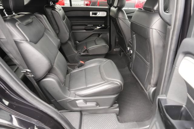 Certified 2022 Ford Explorer ST w/ Equipment Group 401A image 18