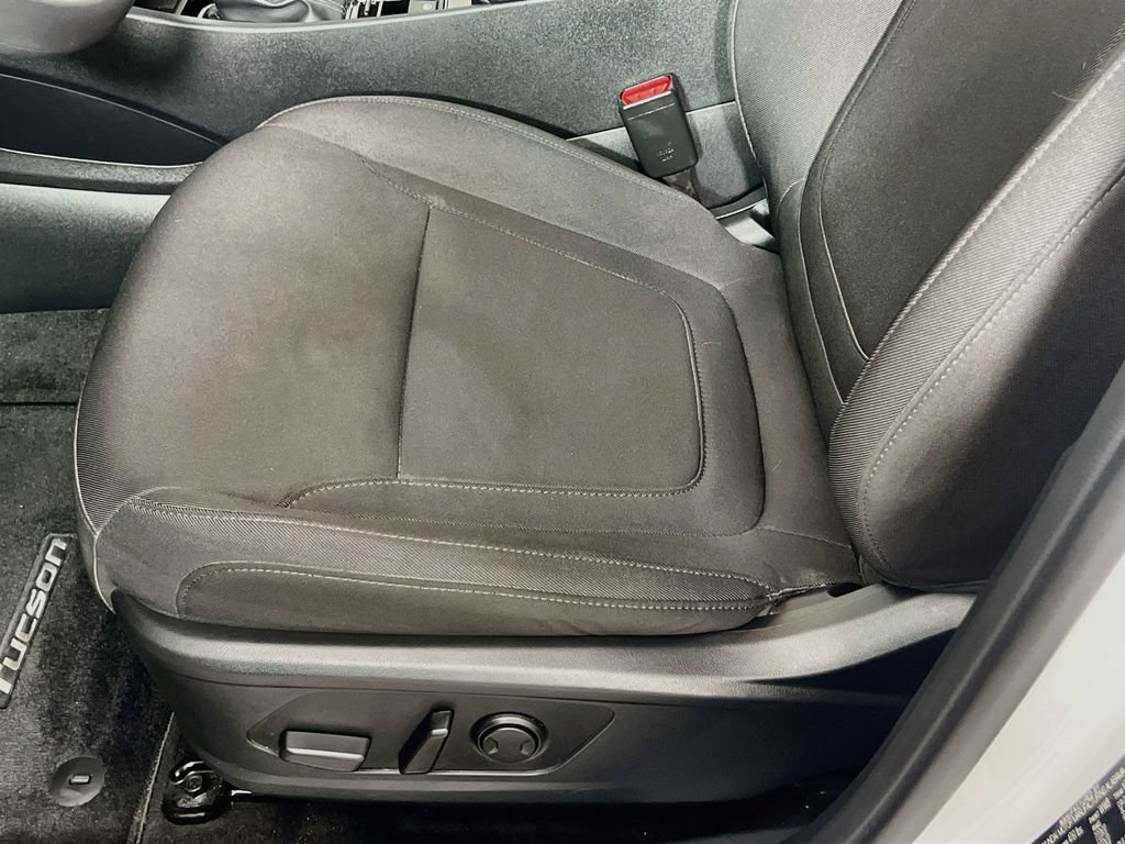Used 2022 Hyundai Tucson SEL w/ Cargo Package AWD/4WD image 23