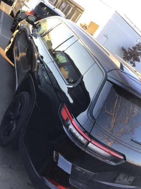 Used 2023 Jeep Grand Cherokee L Laredo image 4