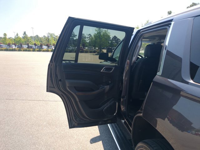 Used 2018 GMC Yukon Denali w/ Denali Ultimate Package AWD/4WD image 30