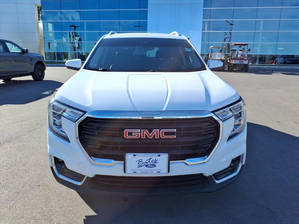 Used 2022 GMC Terrain SLT image 8