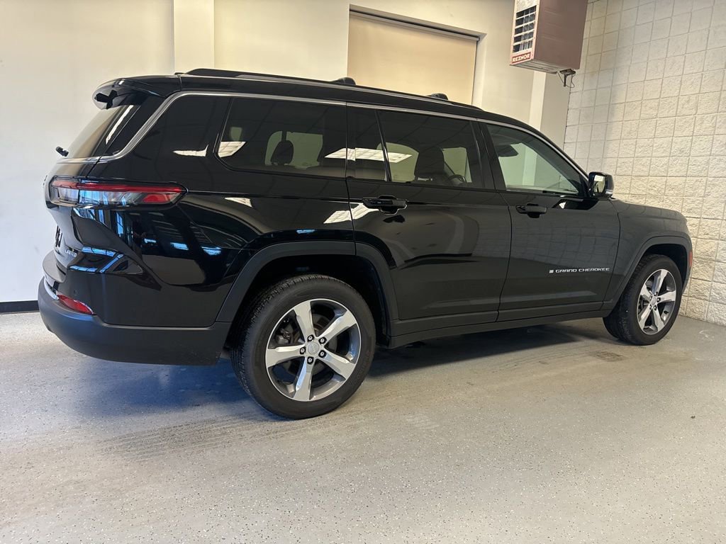 Used 2021 Jeep Grand Cherokee L Limited w/ Luxury Tech Group II image 7