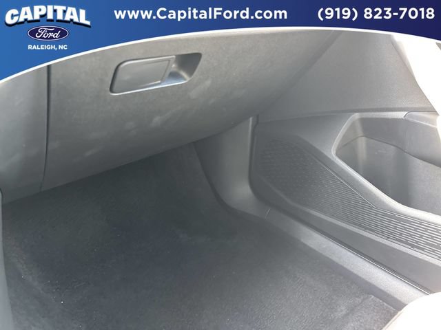Used 2025 Volkswagen Jetta Sport FWD image 27