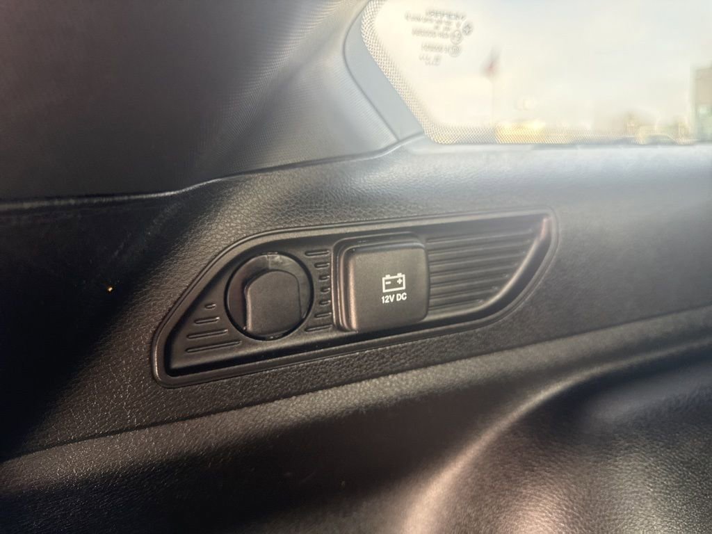 Used 2024 Jeep Grand Cherokee Altitude AWD/4WD image 35