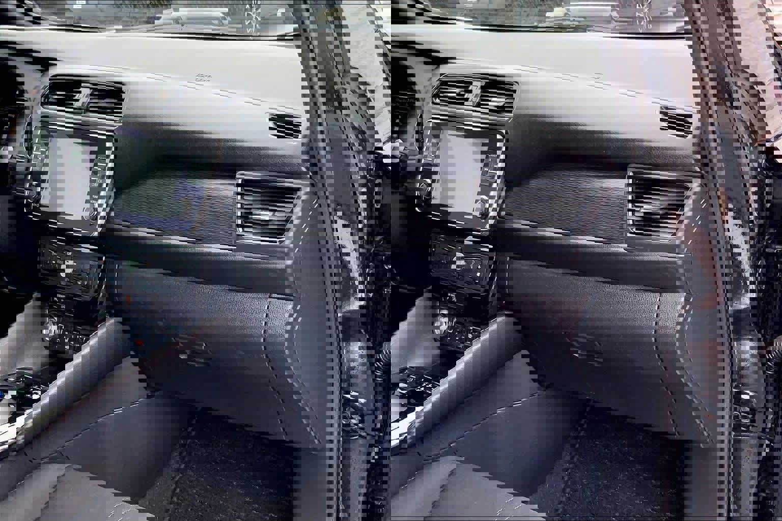 Used 2019 Nissan Leaf SV Plus w/ SV Plus Technology Package image 23