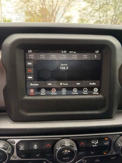Used 2021 Jeep Wrangler Unlimited Sport AWD/4WD image 17