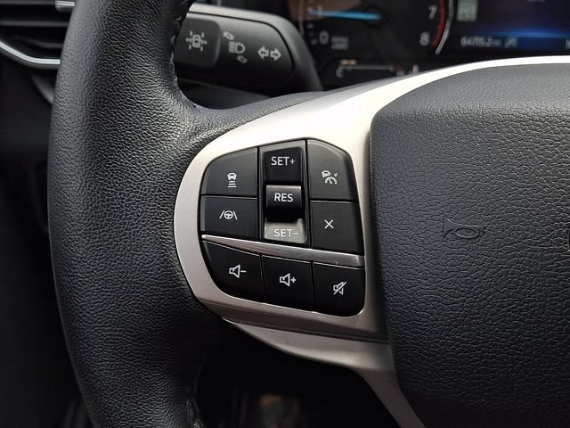 Certified 2021 Ford Explorer XLT w/ Equipment Group 202A AWD/4WD image 22