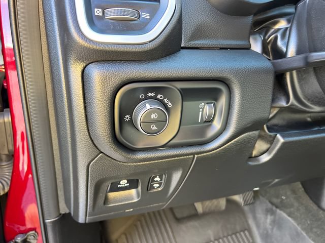 Used 2023 RAM 1500 Big Horn AWD/4WD image 12