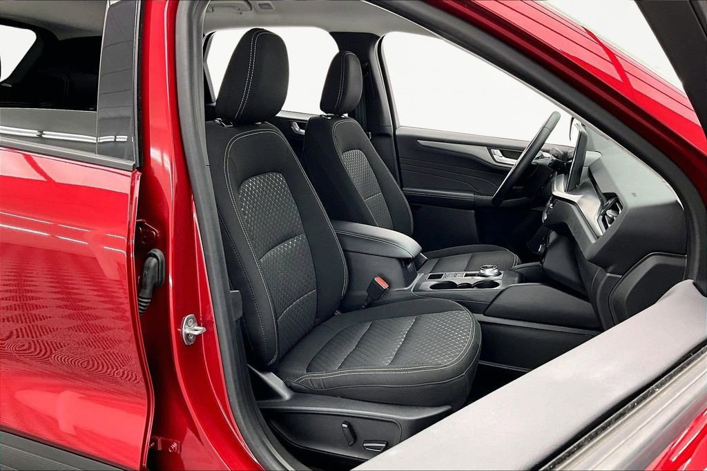 Certified 2023 Ford Escape Active w/ Tech Pack #2 image 9