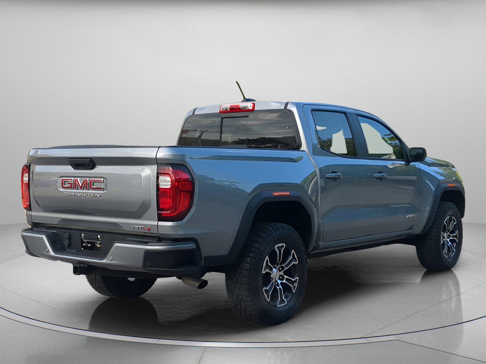Used 2023 GMC Canyon AT4 w/ AT4 Premium Package AWD/4WD image 40