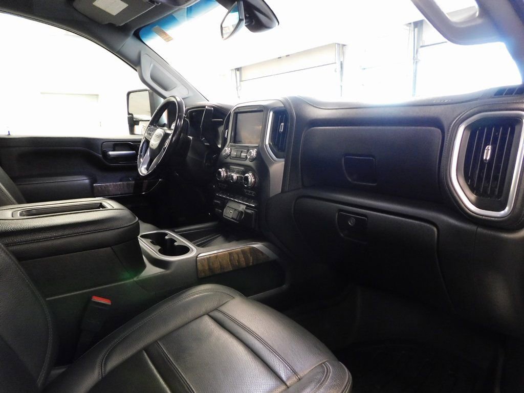Used 2022 GMC Sierra 2500 Denali image 44