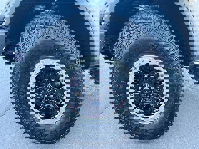 Certified 2024 Ford Bronco Badlands image 32