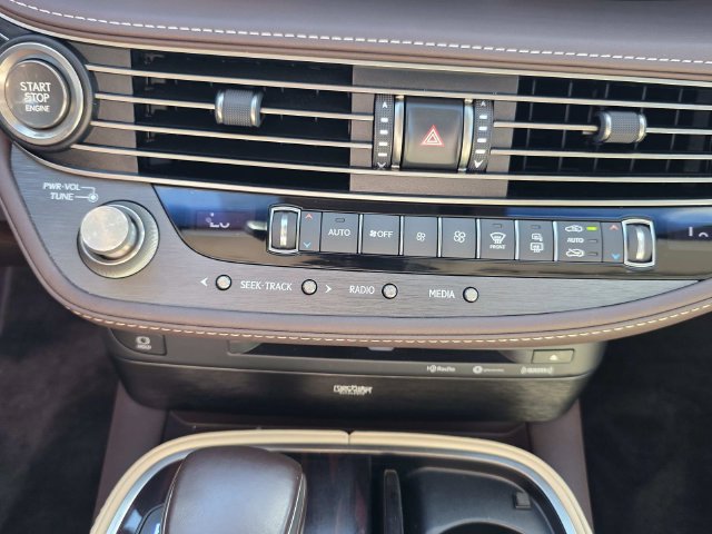 Used 2018 Lexus LS 500 w/ Interior Upgrade Package RWD image 16