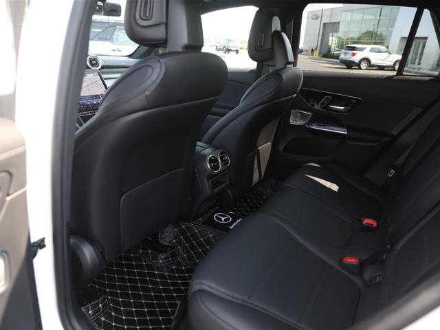 Used 2023 Mercedes-Benz GLC 300 4MATIC image 26
