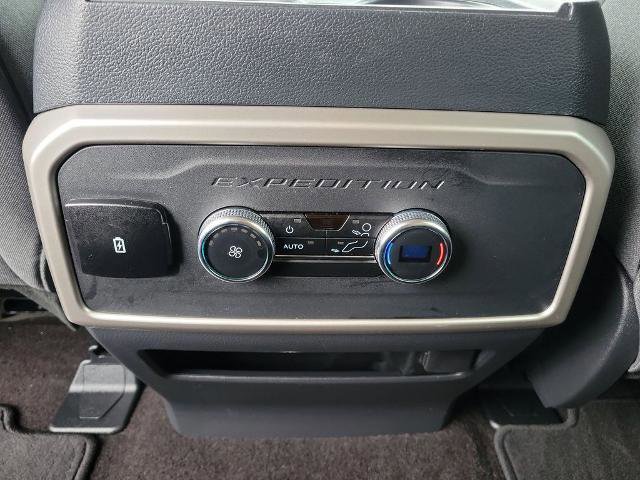 Certified 2023 Ford Expedition XLT image 13
