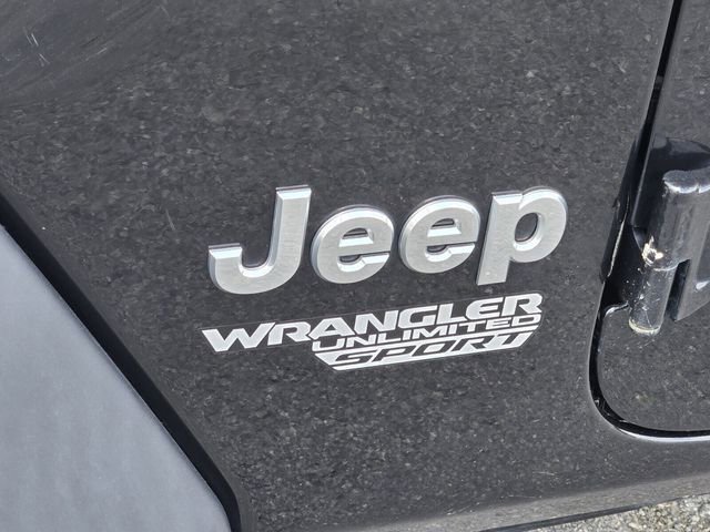 Used 2021 Jeep Wrangler Unlimited Sport AWD/4WD image 9