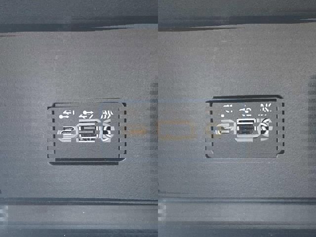 Used 2021 Nissan Sentra SR image 28