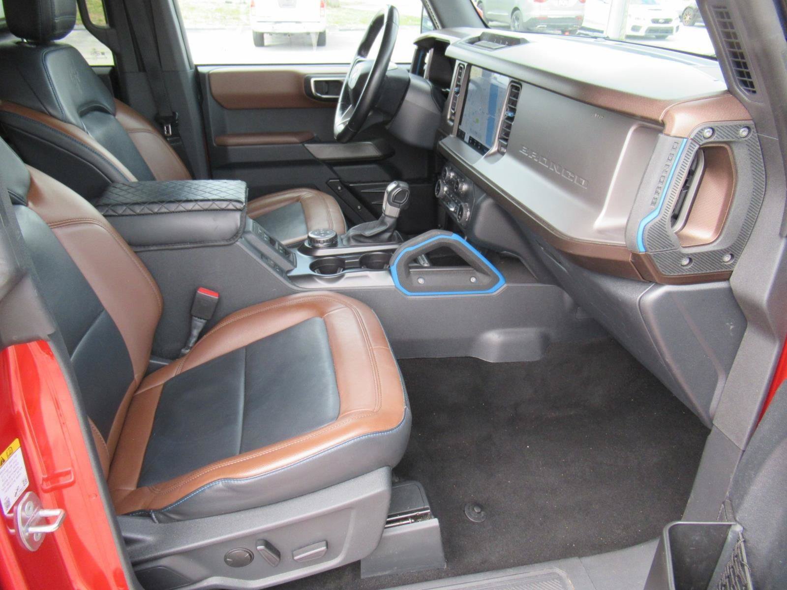 Certified 2022 Ford Bronco Outer Banks AWD/4WD image 11