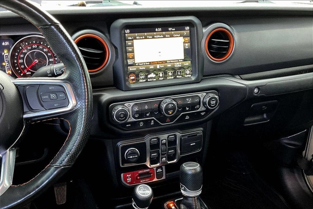 Used 2022 Jeep Gladiator Mojave w/ LED Lighting Group AWD/4WD image 12