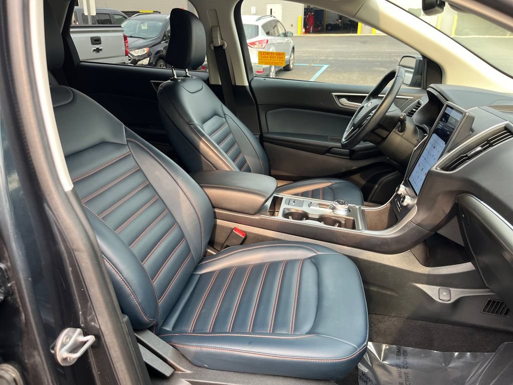 Certified 2023 Ford Edge SEL w/ Sport Appearance Package AWD/4WD image 23