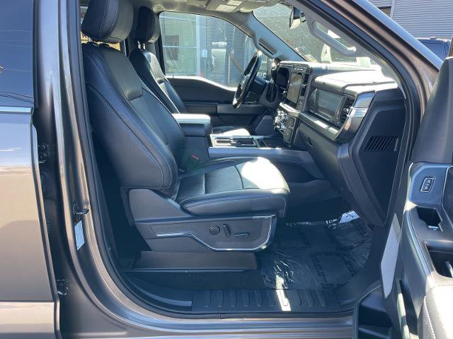 Certified 2023 Ford F450 Lariat w/ Lariat Ultimate Package image 22