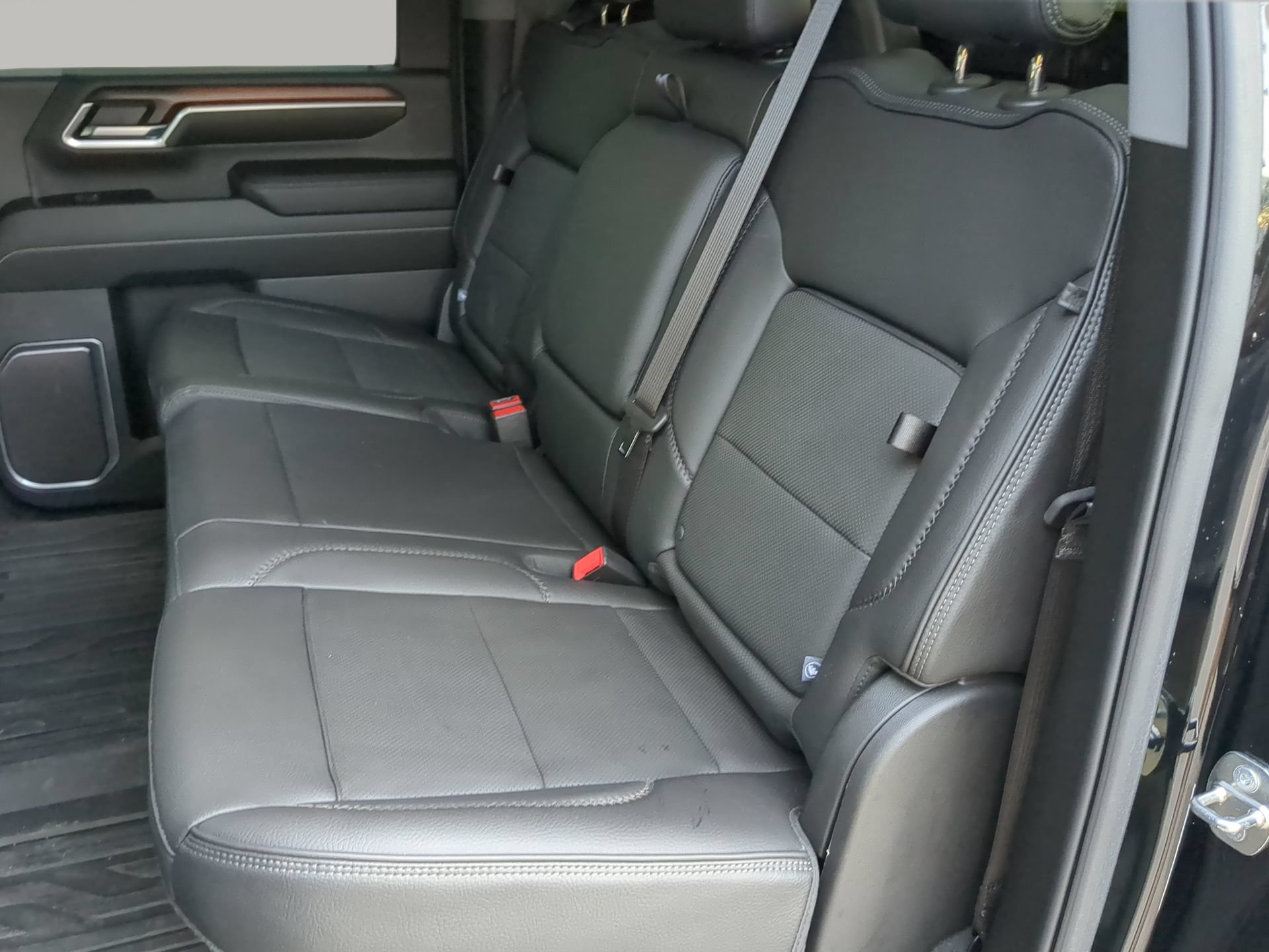 Used 2024 GMC Sierra 2500 Denali w/ Denali Reserve Package AWD/4WD image 54