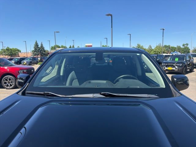 Used 2021 GMC Canyon AT4 w/ Trailering Package AWD/4WD image 3