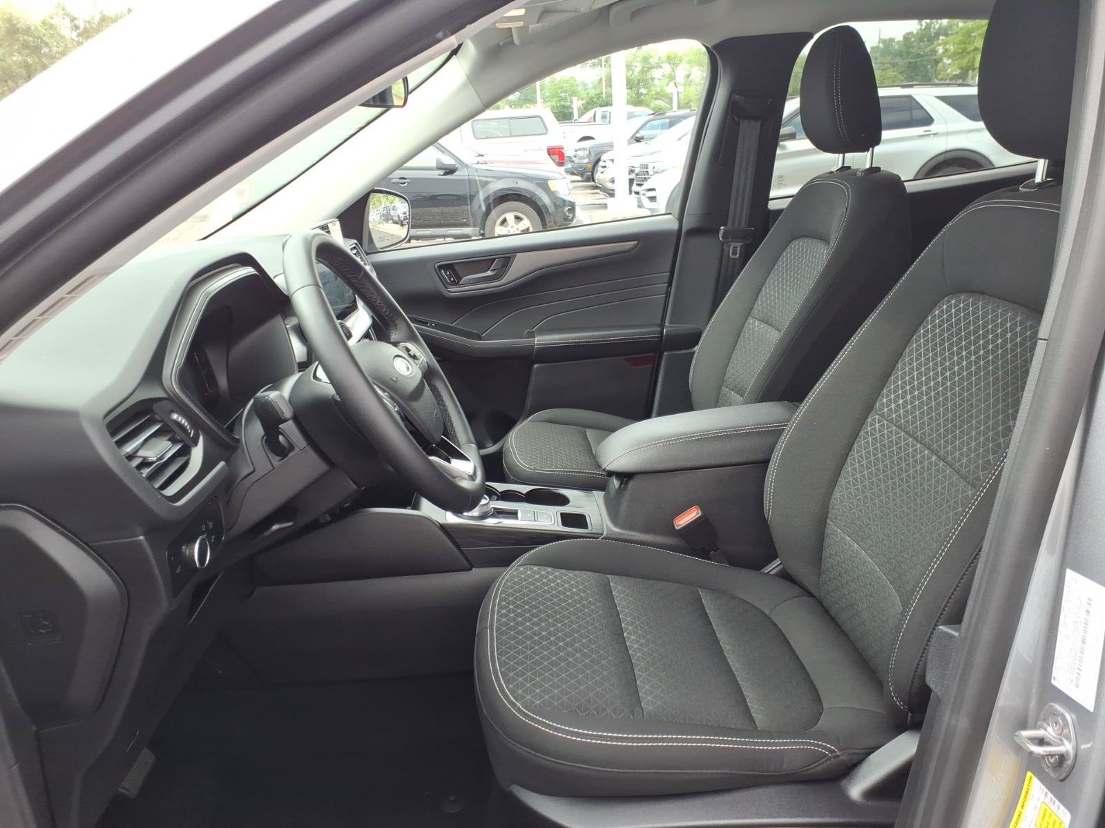 Certified 2024 Ford Escape Active w/ Tech Pack #1 AWD/4WD image 16