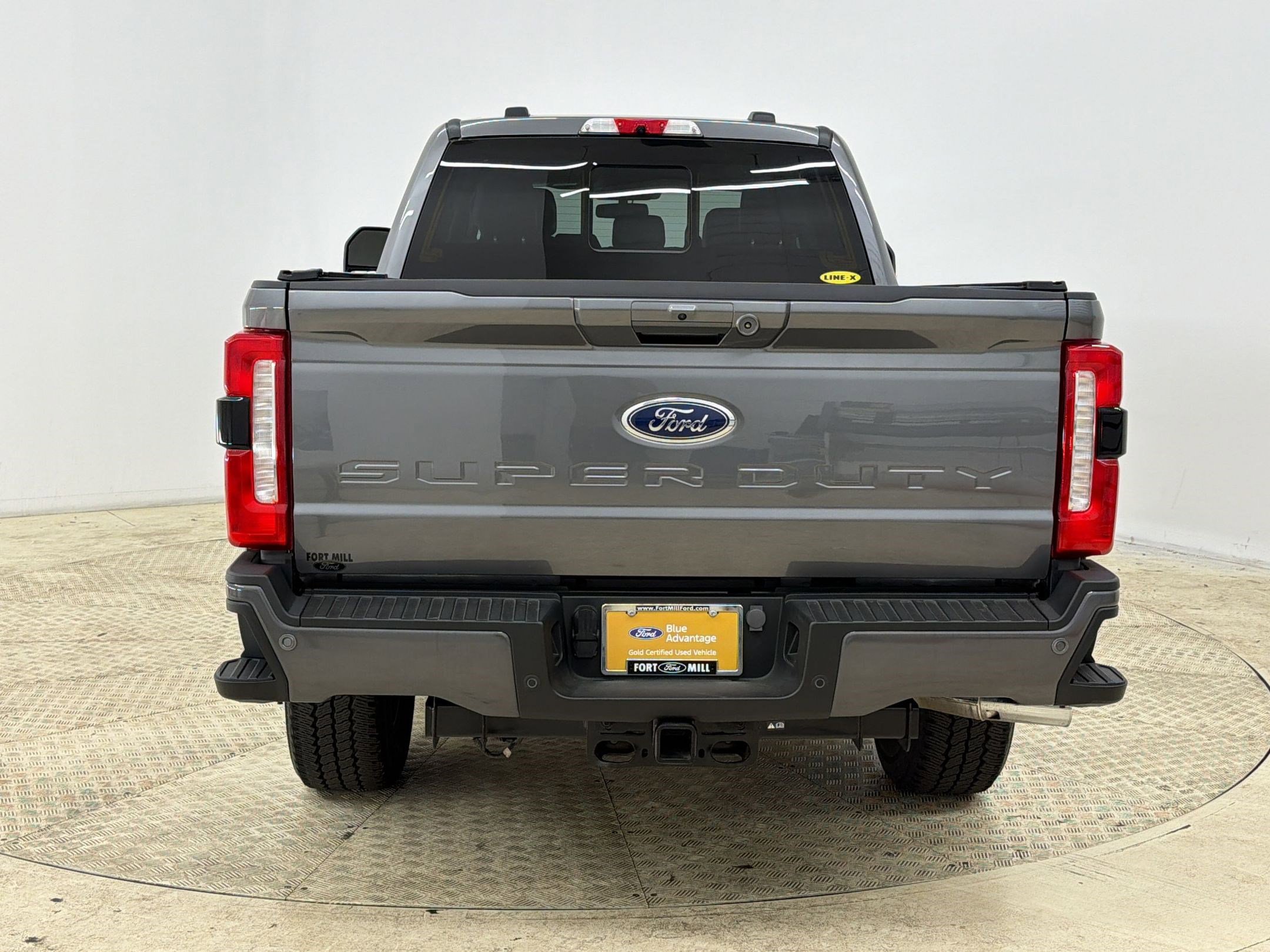 Certified 2024 Ford F250 Lariat w/ Lariat Ultimate Package image 10