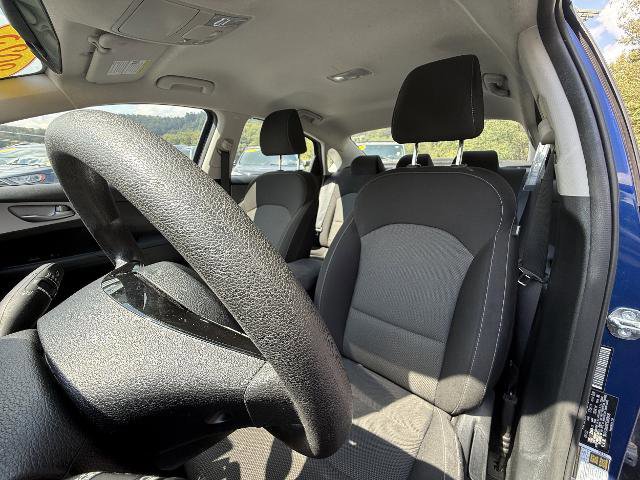 Used 2023 Kia Forte LXS image 11