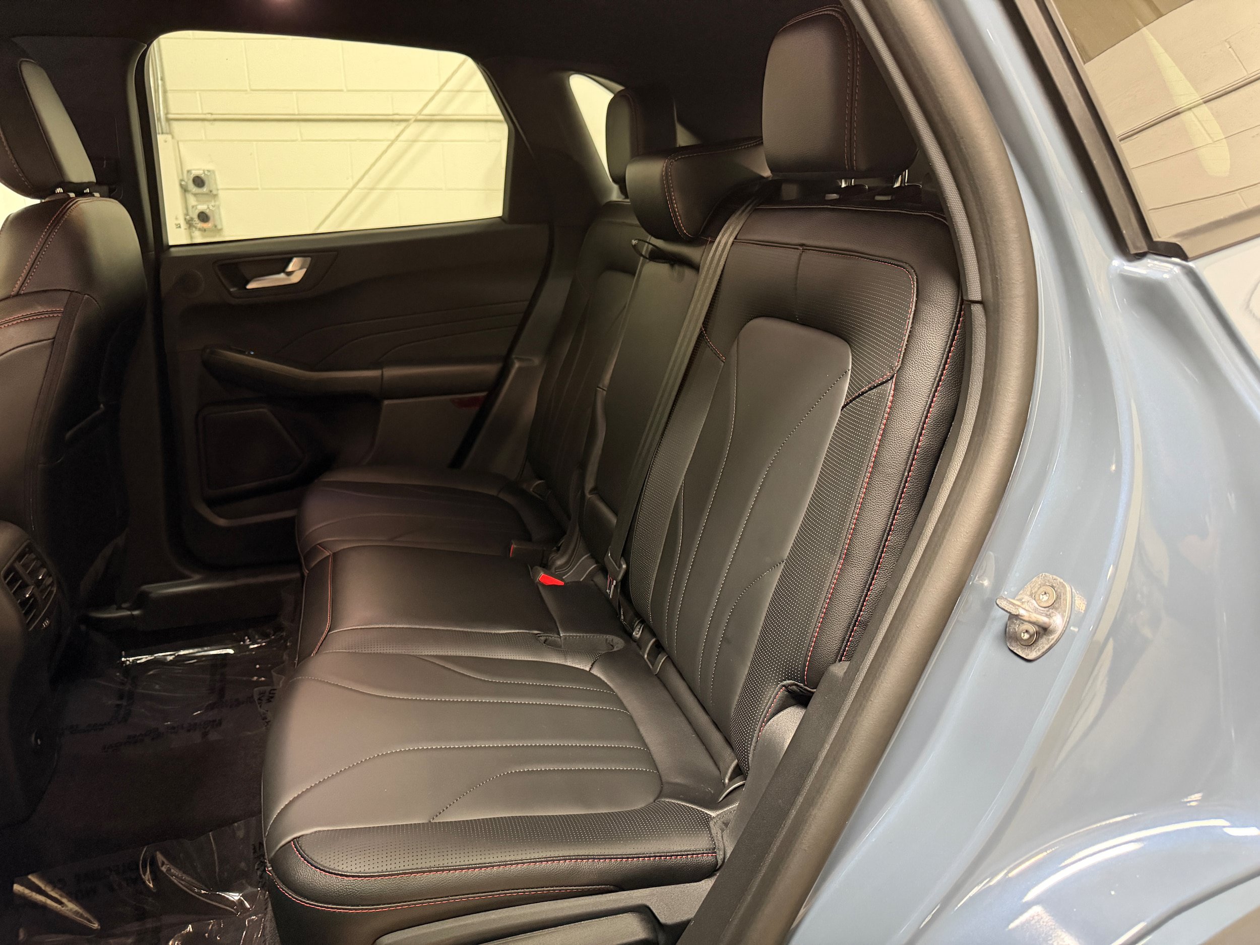Certified 2025 Ford Escape ST-Line Elite w/ Premium Technology Package AWD/4WD image 11