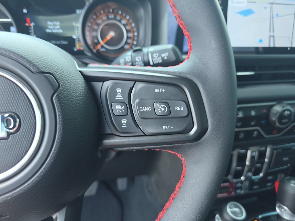 Used 2024 Jeep Wrangler Unlimited Rubicon w/ Technology Group AWD/4WD image 23