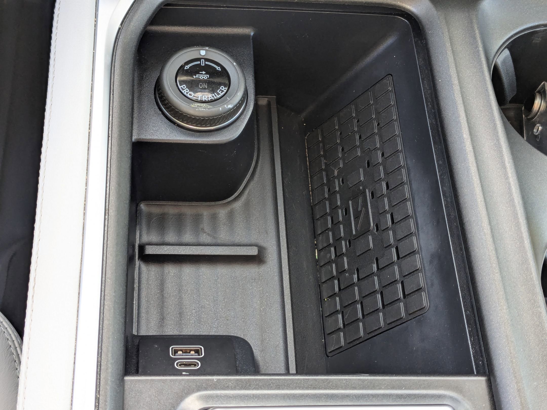 Certified 2025 Ford Expedition Platinum w/ Platinum Ultimate Package image 26