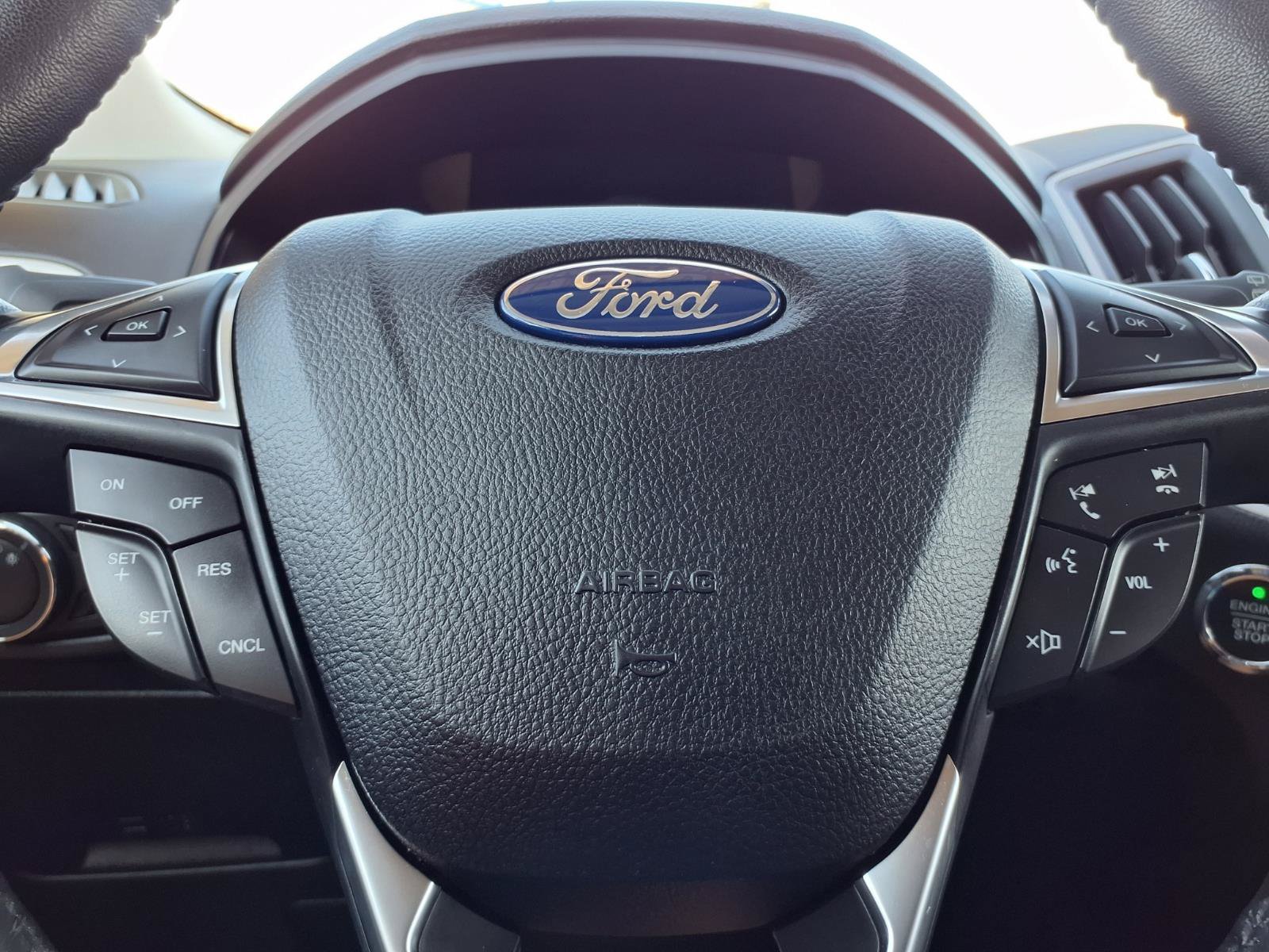 Certified 2024 Ford Edge SEL w/ Convenience Package AWD/4WD image 17