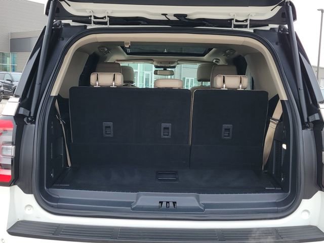 Certified 2022 Ford Expedition Limited image 15
