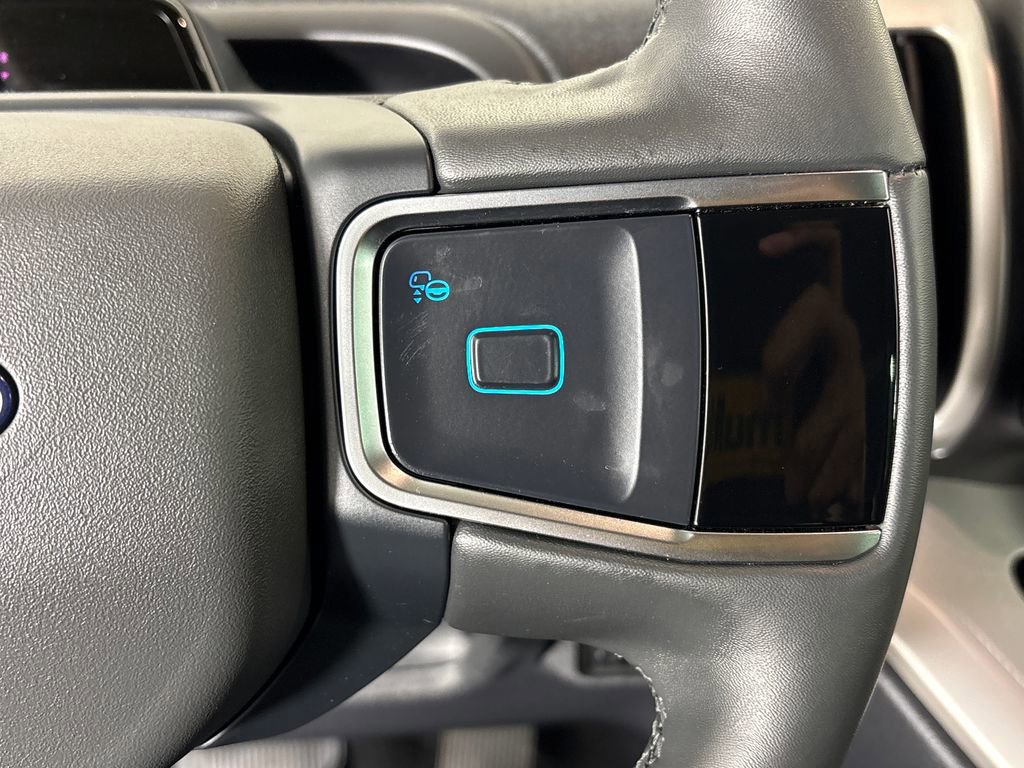 Certified 2025 Ford Expedition Active image 21