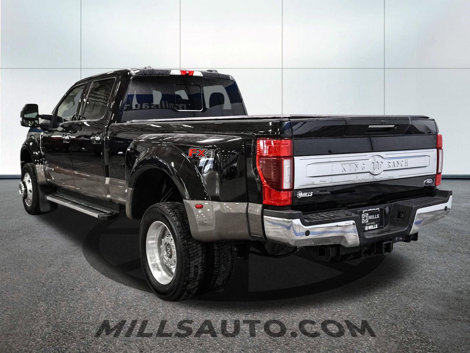 Certified 2022 Ford F450 King Ranch w/ Chrome Package image 8