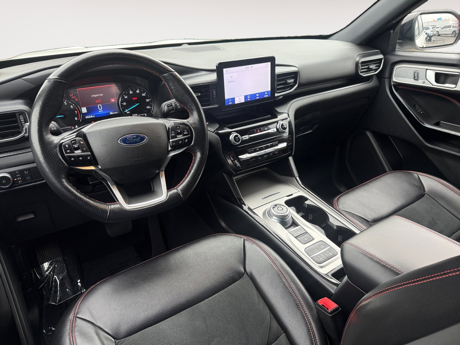 Certified 2022 Ford Explorer ST-Line image 15