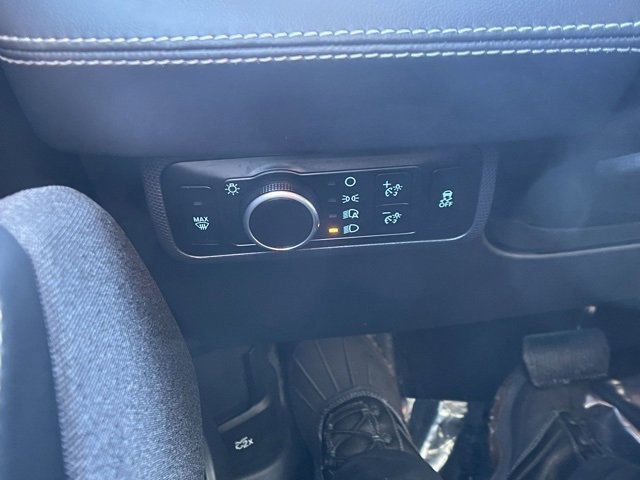 Certified 2025 Ford Mustang Mach-E Premium image 22