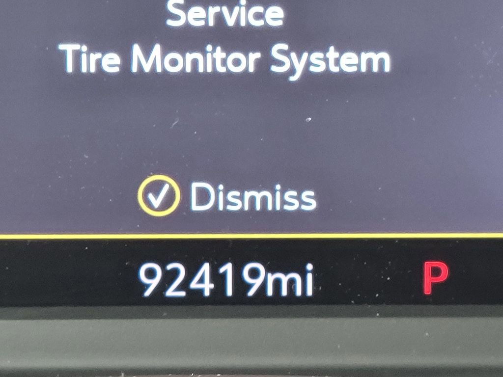 Used 2019 Chevrolet Silverado 1500 LTZ image 35