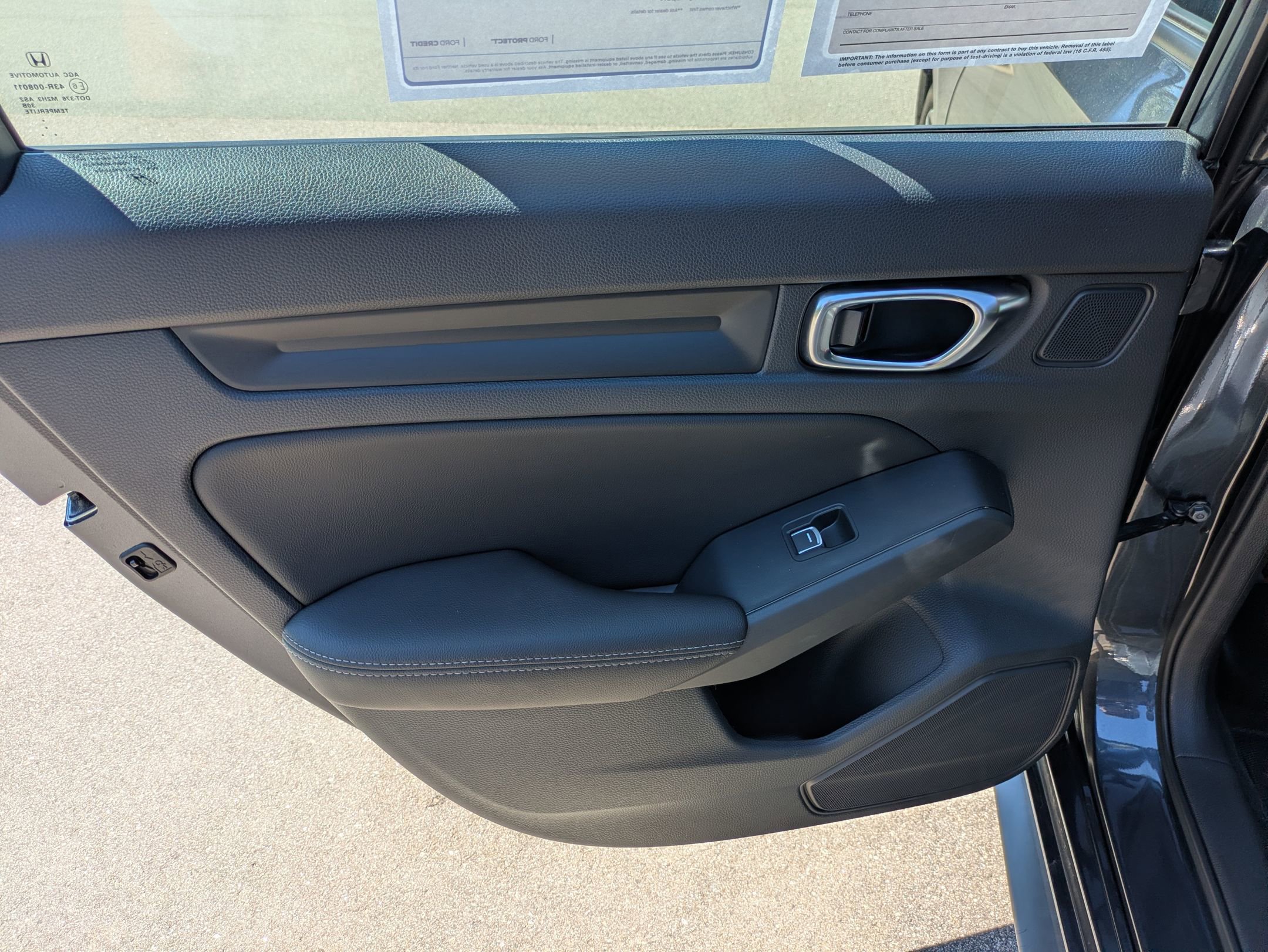 Used 2024 Honda Civic EX-L image 31