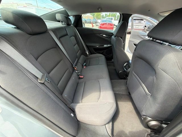 Used 2024 Chevrolet Malibu LT FWD image 29