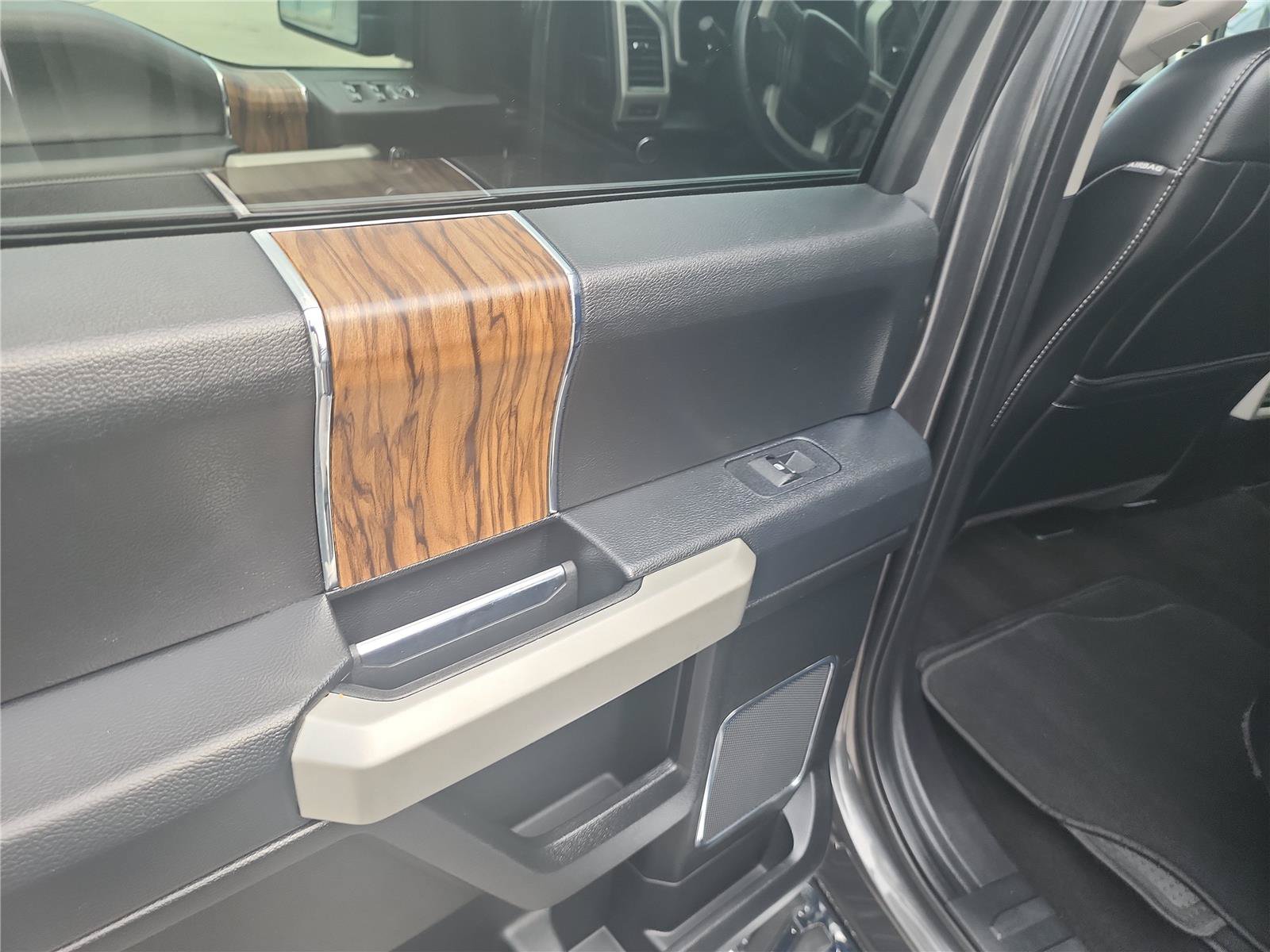 Certified 2018 Ford F150 Lariat RWD image 18