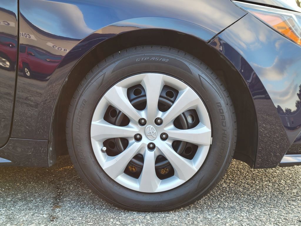 Used 2023 Toyota Corolla LE image 10