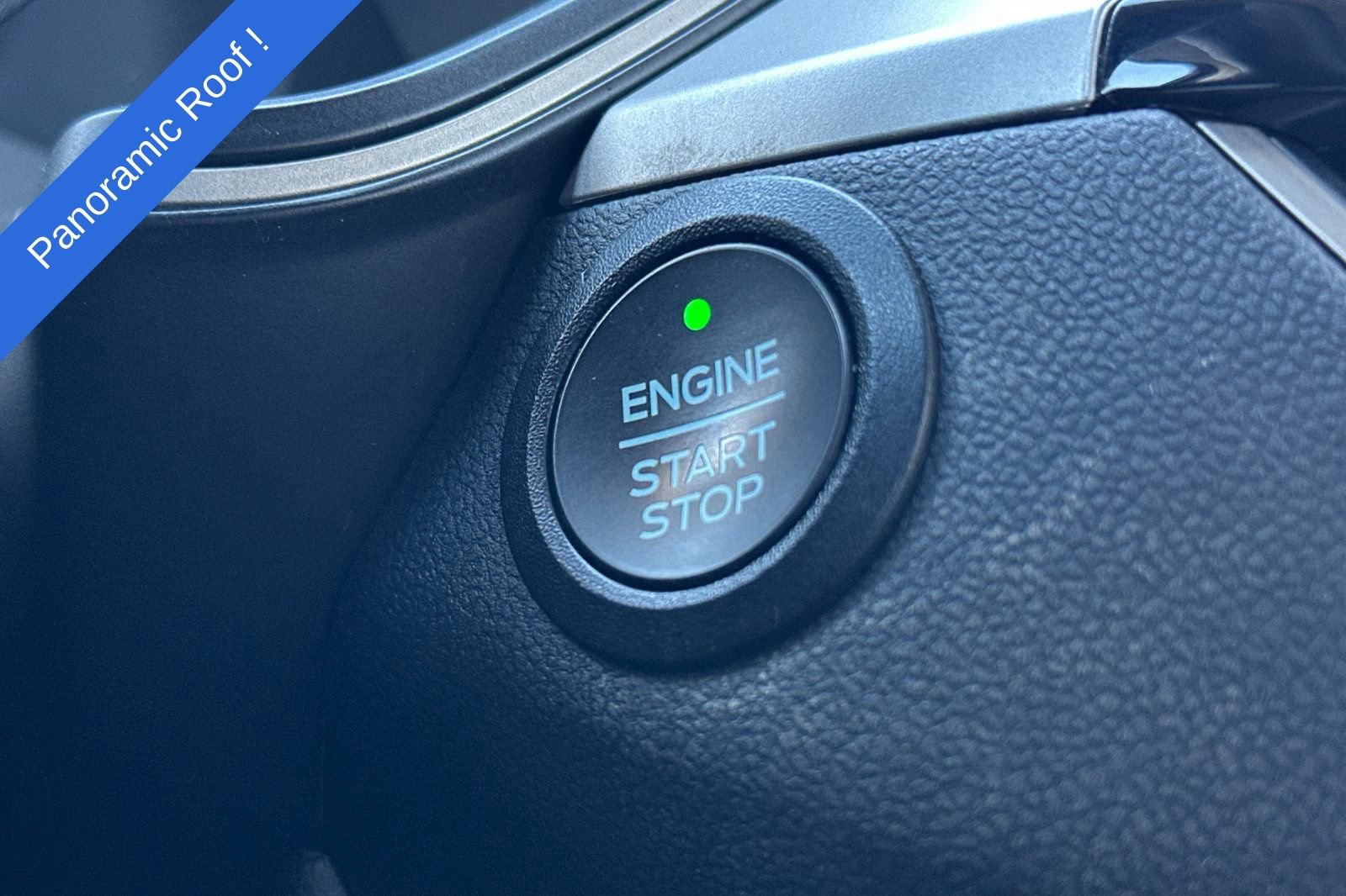 Certified 2022 Ford Escape SEL image 24