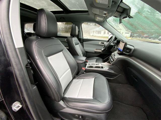 Certified 2023 Ford Explorer XLT w/ Equipment Group 202A image 26