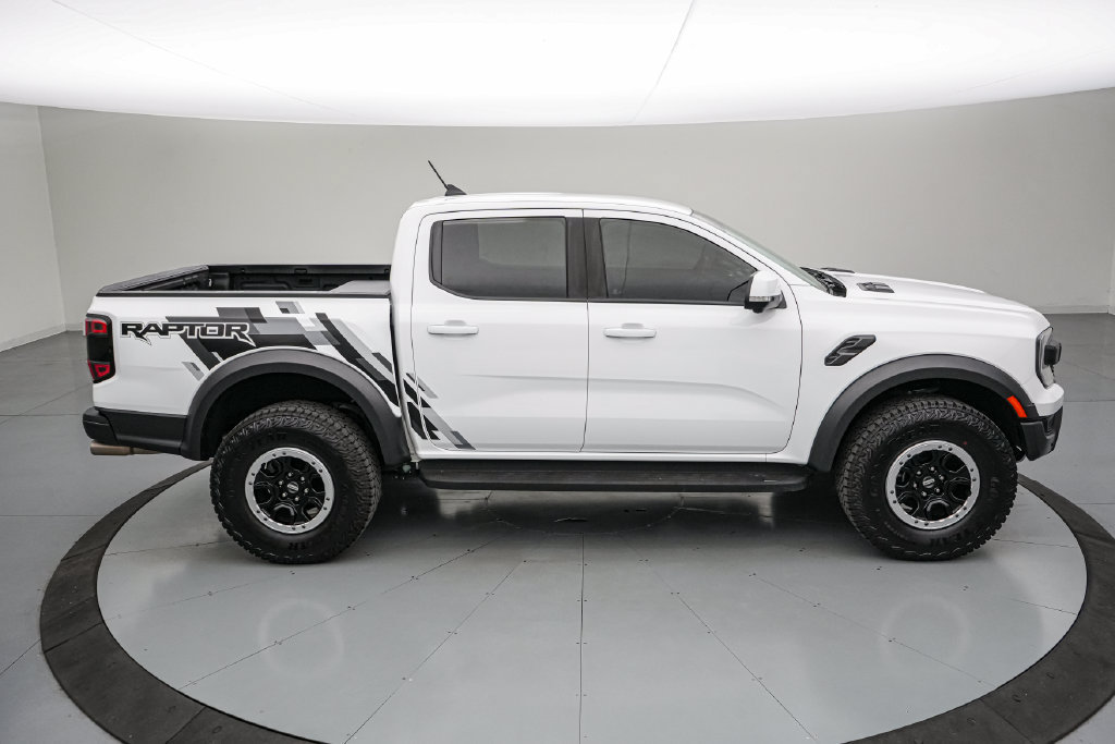 Certified 2025 Ford Ranger Raptor AWD/4WD image 3